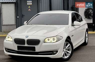Седан BMW 5 Series 2012 в Ужгороді