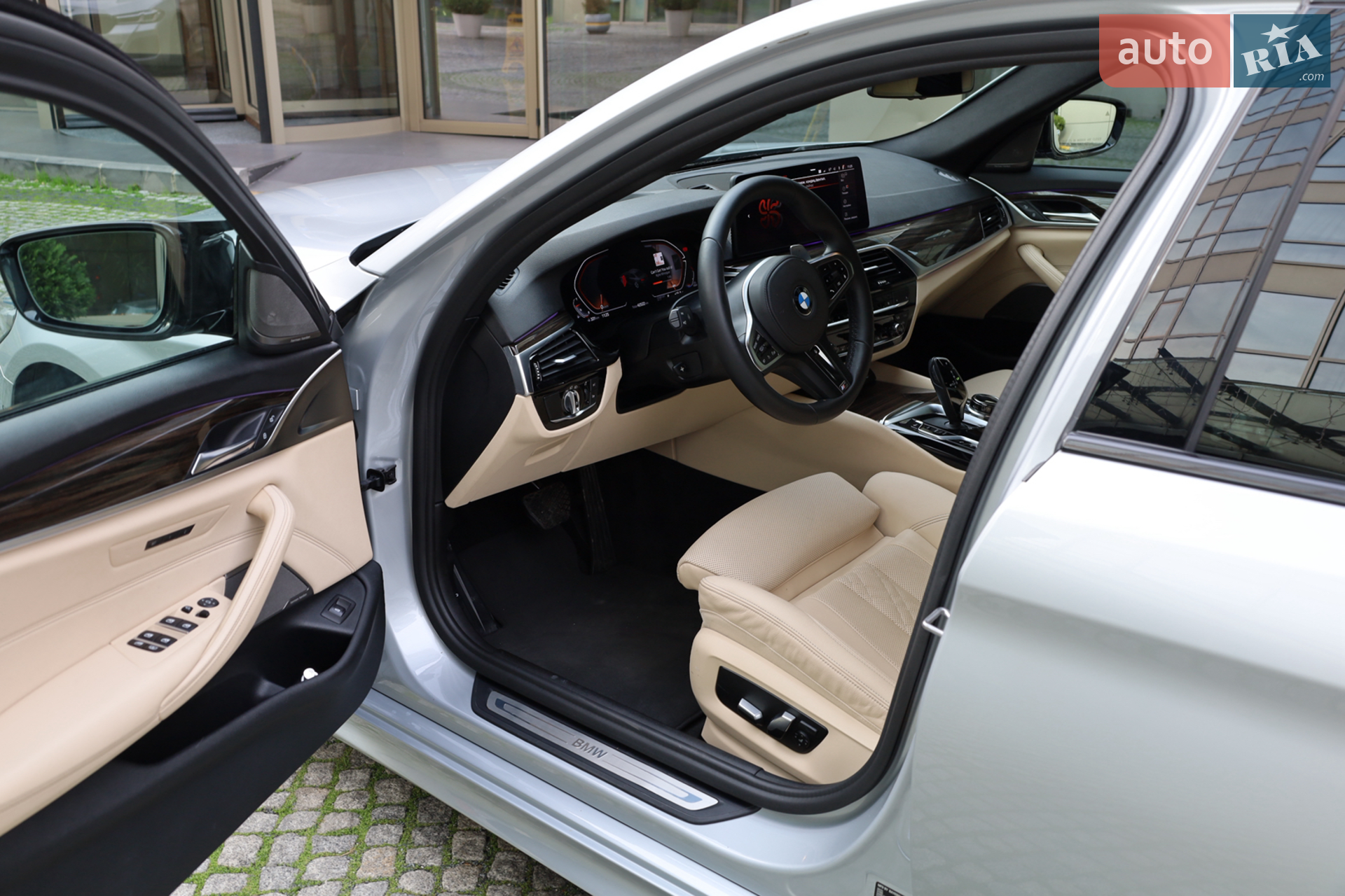 2020 BMW 5er - мініатюра 12