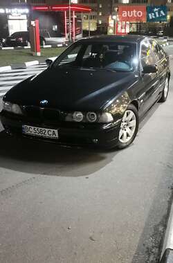 Седан BMW 5 Series 2002 в Львове
