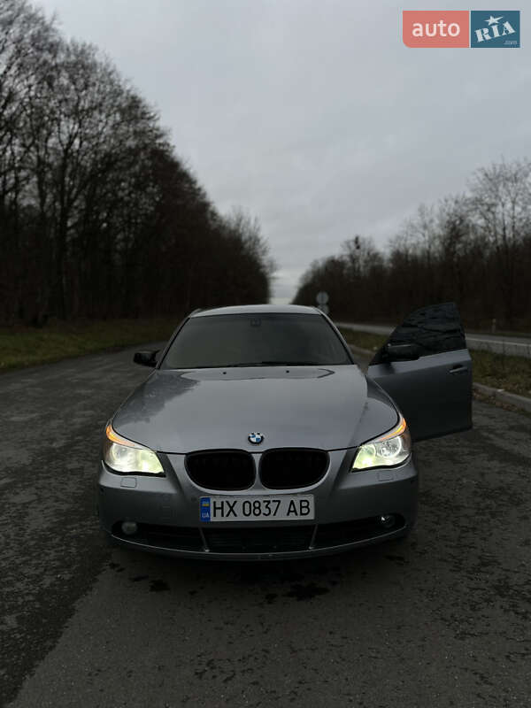 Седан BMW 5 Series 2003 в Хмельницком