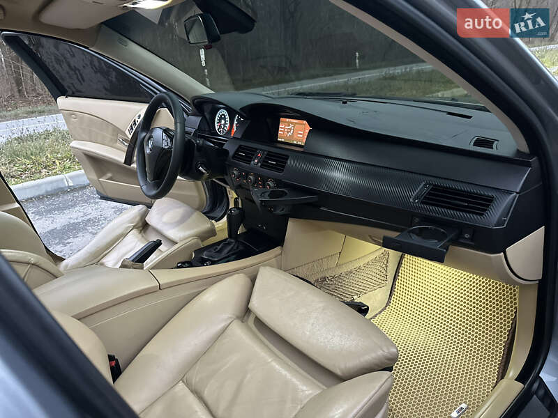 Седан BMW 5 Series 2003 в Хмельницком