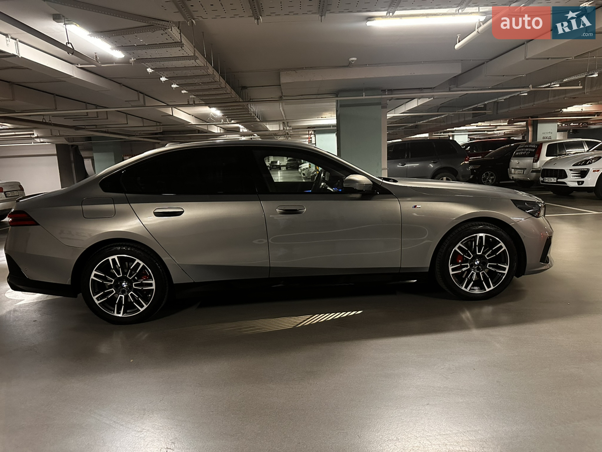 2024 BMW 5er - мініатюра 5