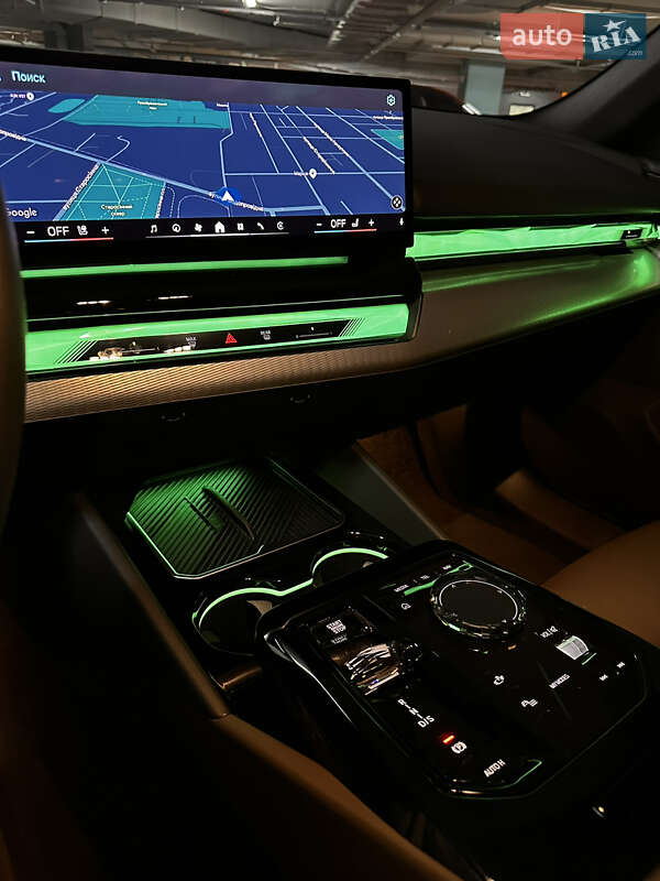 Седан BMW 5 Series 2024 в Киеве