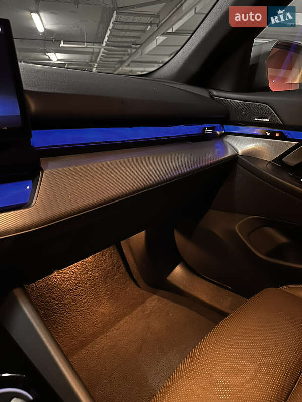 Седан BMW 5 Series 2024 в Киеве