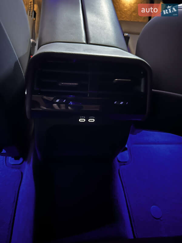 Седан BMW 5 Series 2024 в Киеве