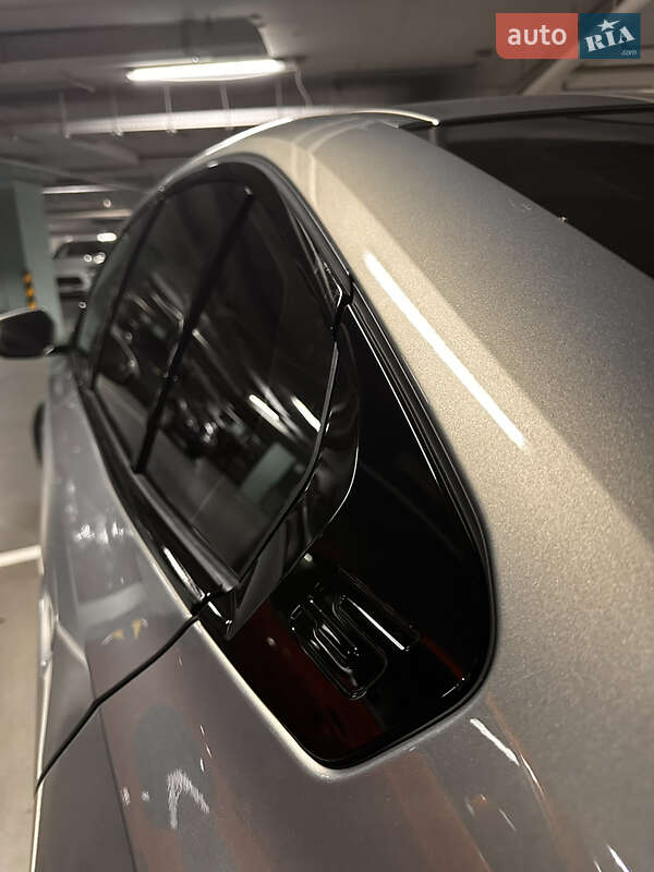 Седан BMW 5 Series 2024 в Киеве