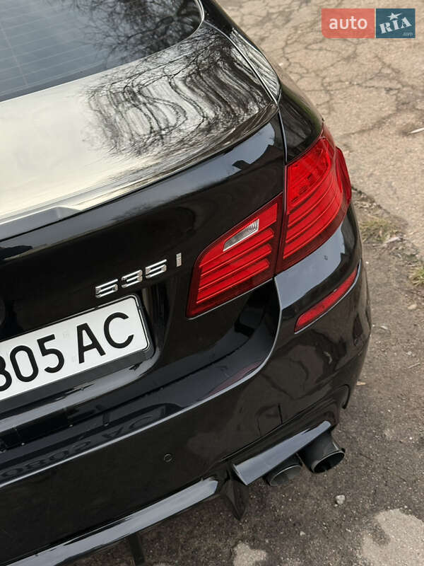 Седан BMW 5 Series 2015 в Бердичеве