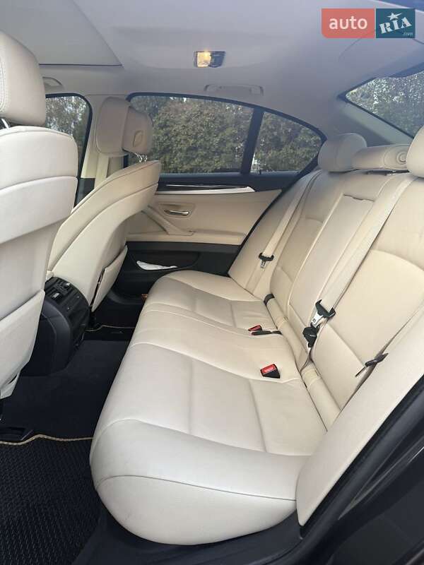 Седан BMW 5 Series 2011 в Кривому Розі
