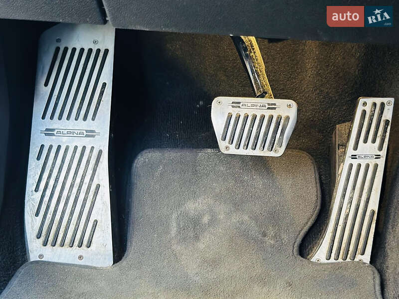 Седан BMW 5 Series 2018 в Львові фото 26 Седан BMW 5 Series 2018 в Львові