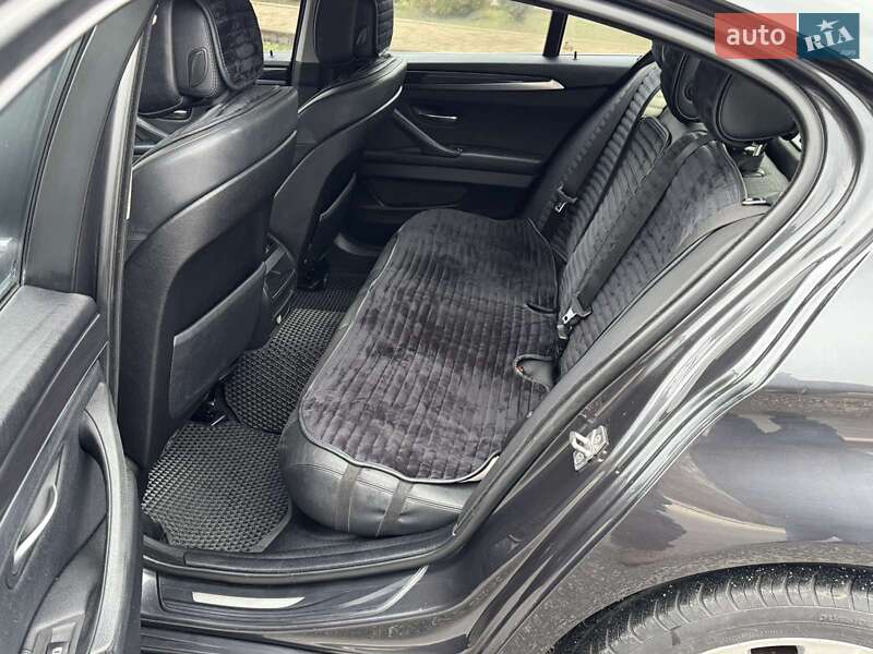 Седан BMW 5 Series 2011 в Днепре