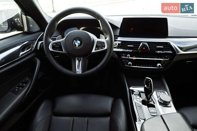 Седан BMW 5 Series 2018 в Тернополі