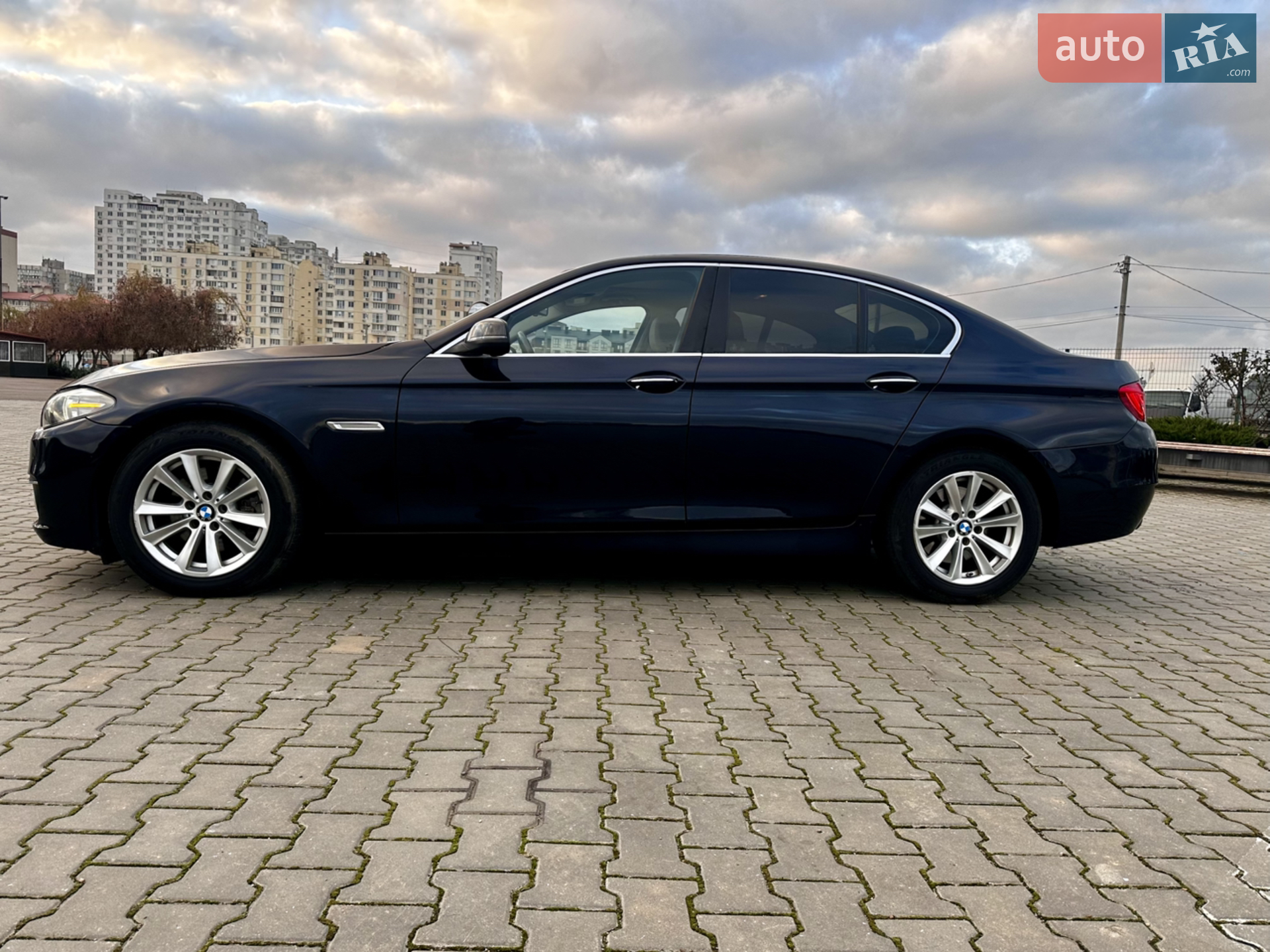 2015 BMW 5er - мініатюра 13
