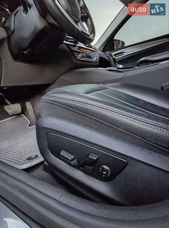Седан BMW 5 Series 2017 в Львові фото 34 Седан BMW 5 Series 2017 в Львові