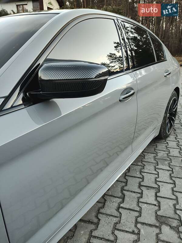 Седан BMW 5 Series 2017 в Львові фото 28 Седан BMW 5 Series 2017 в Львові