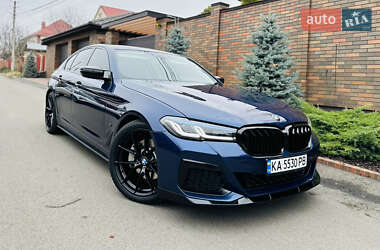 Седан BMW 5 Series 2017 в Киеве