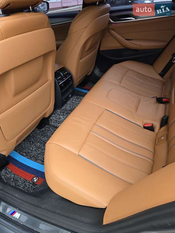 Седан BMW 5 Series 2017 в Одессе
