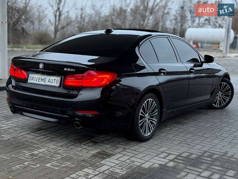 Седан BMW 5 Series 2018 в Днепре
