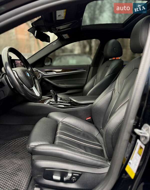 Седан BMW 5 Series 2018 в Днепре