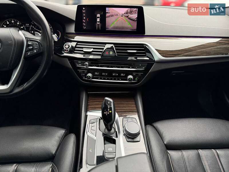 Седан BMW 5 Series 2018 в Днепре