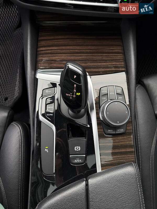 Седан BMW 5 Series 2018 в Днепре