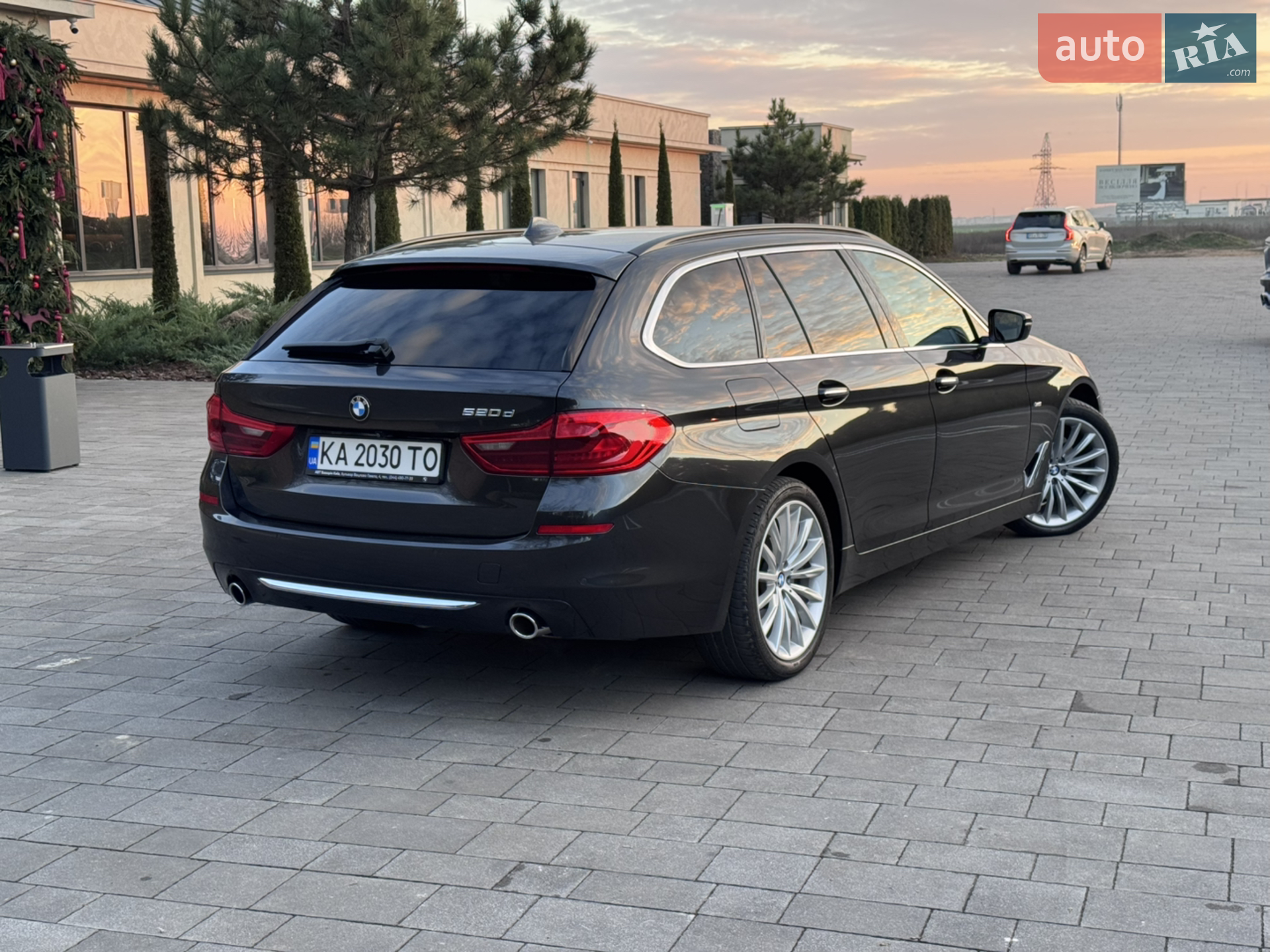 2017 BMW 5er - мініатюра 3