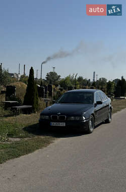 Седан BMW 5 Series 2001 в Черкассах