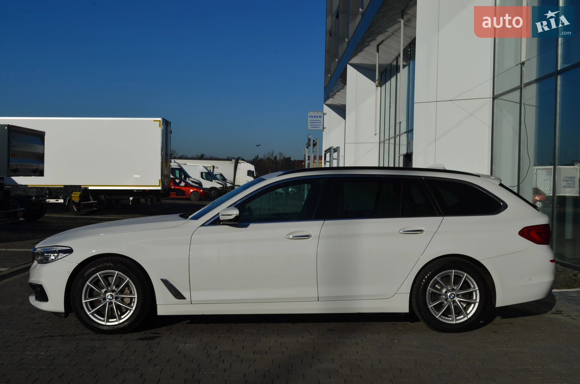 2017 BMW 5er - мініатюра 9