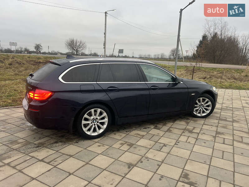 BMW 5 Series 2012 BMW 5 Series 2012
