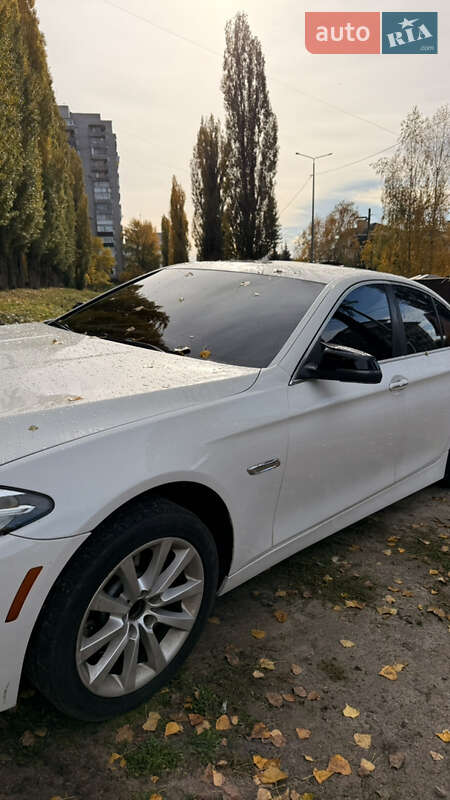 Седан BMW 5 Series 2015 в Києві