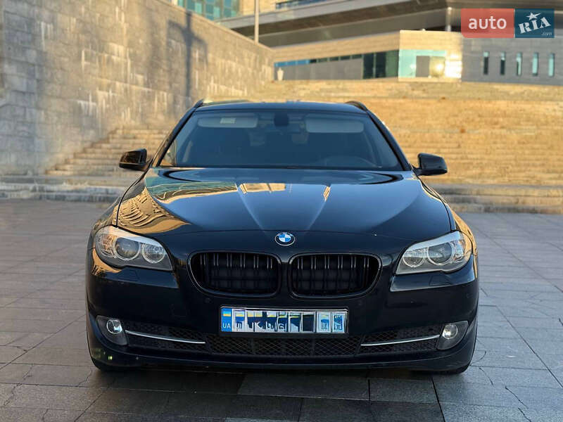 Универсал BMW 5 Series 2011 в Харькове