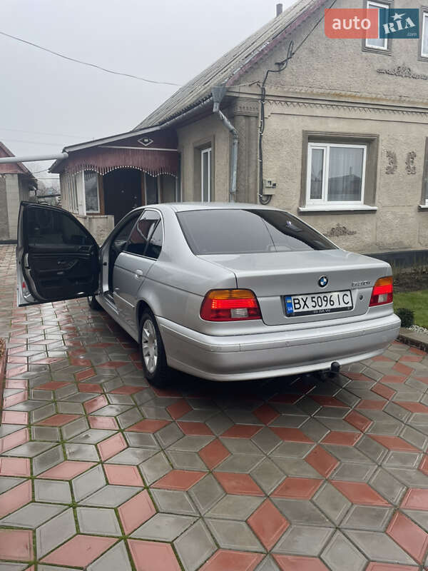 Седан BMW 5 Series 2003 в Вінниці