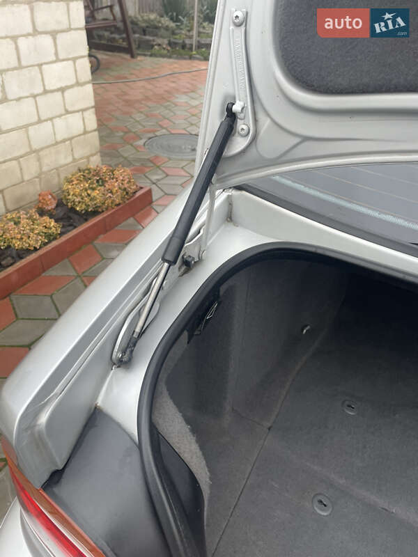 Седан BMW 5 Series 2003 в Вінниці