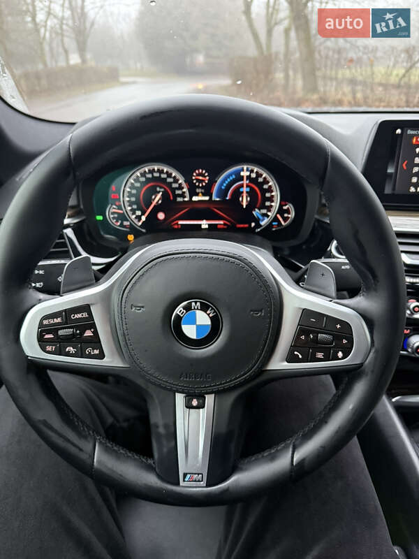 Седан BMW 5 Series 2018 в Івано-Франківську фото 21 Седан BMW 5 Series 2018 в Івано-Франківську