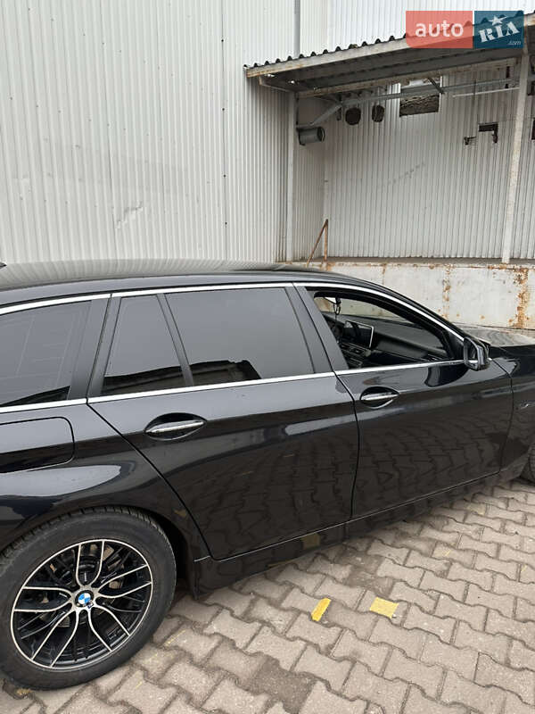 Універсал BMW 5 Series 2011 в Житомирі