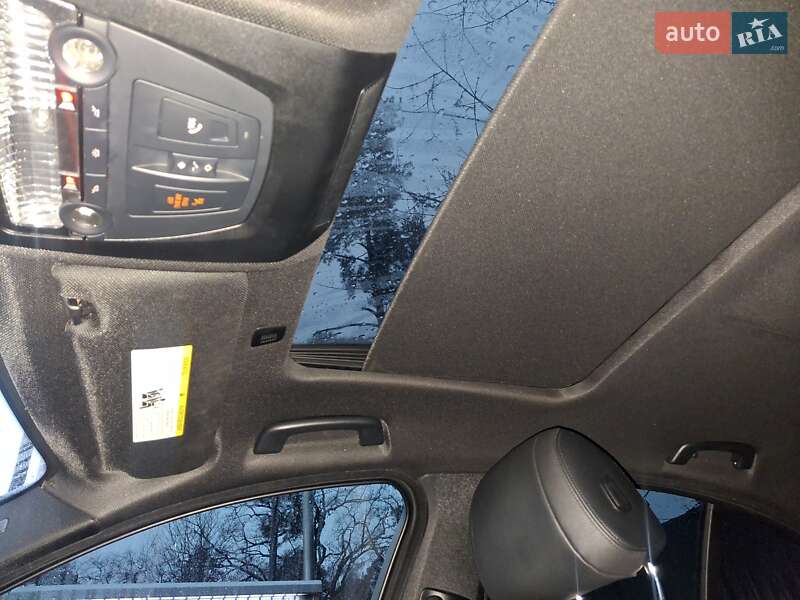 Седан BMW 5 Series 2015 в Києві