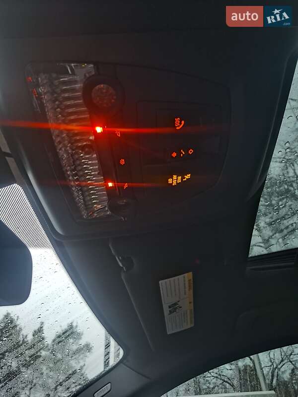 Седан BMW 5 Series 2015 в Києві