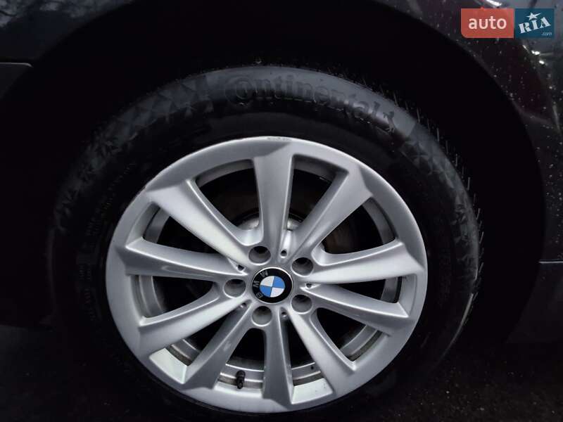 Седан BMW 5 Series 2015 в Києві