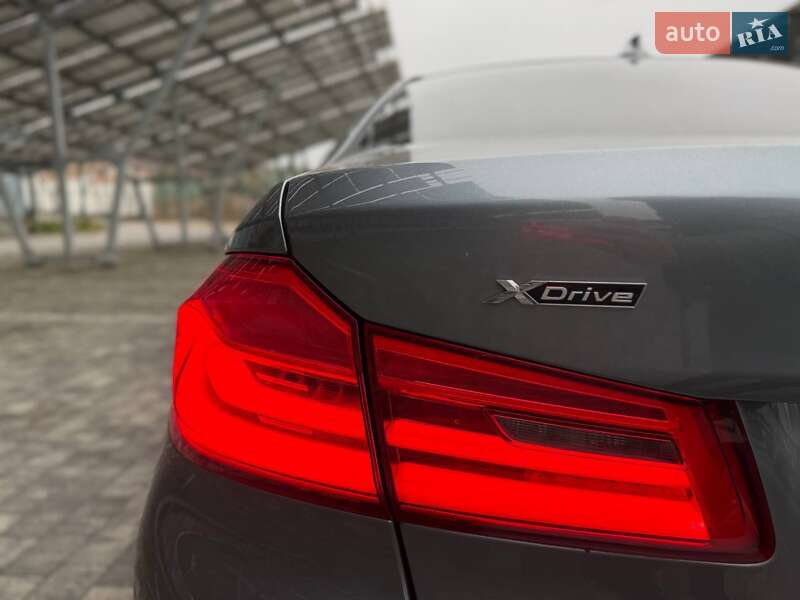 Седан BMW 5 Series 2018 в Житомире
