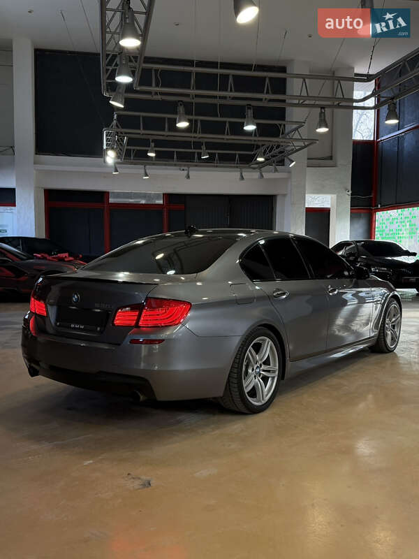Седан BMW 5 Series 2012 в Запорожье