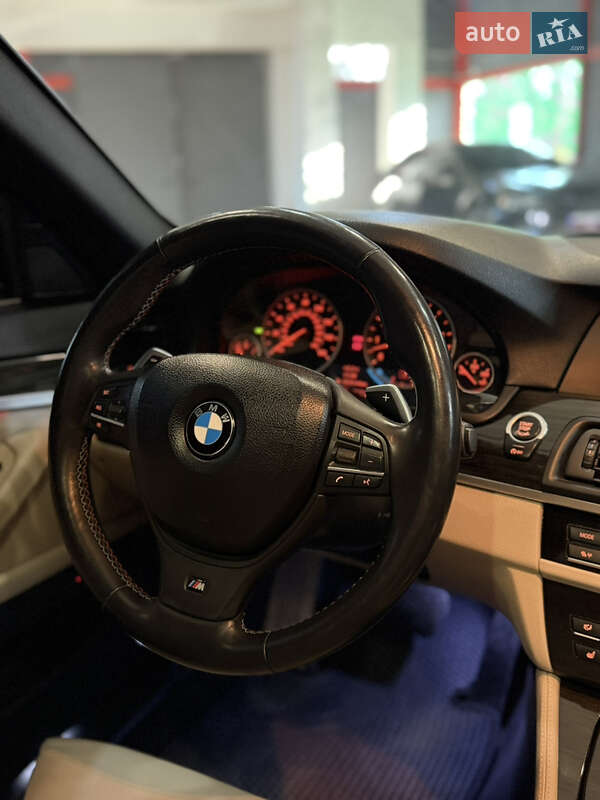 Седан BMW 5 Series 2012 в Запорожье