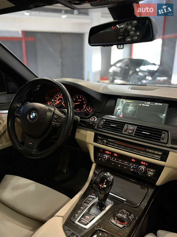 Седан BMW 5 Series 2012 в Запорожье
