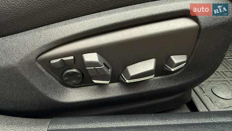 Універсал BMW 5 Series 2014 в Києві