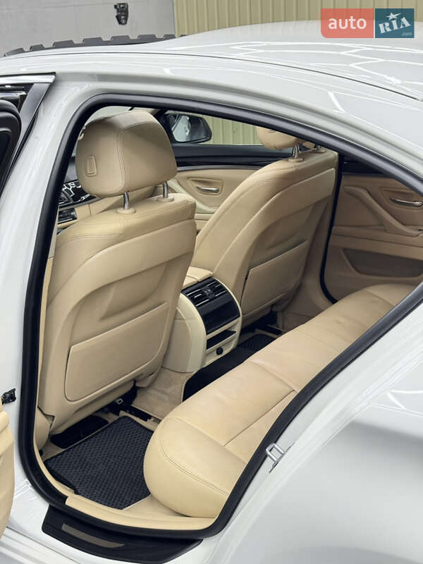 Седан BMW 5 Series 2013 в Кременчуге