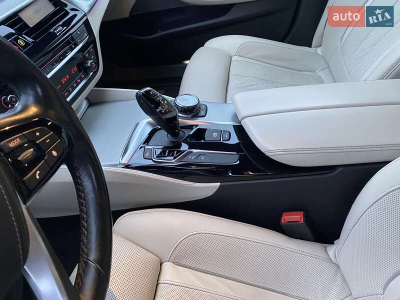 Седан BMW 5 Series 2018 в Одесі