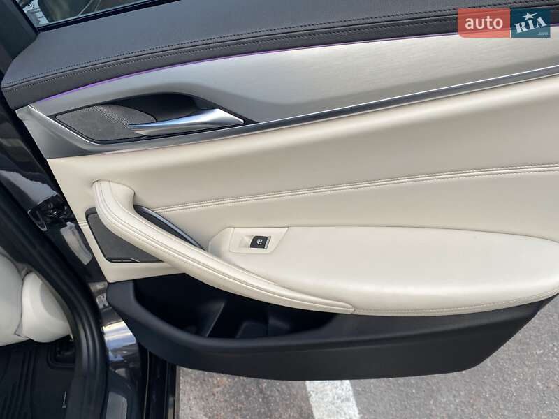 Седан BMW 5 Series 2018 в Одесі
