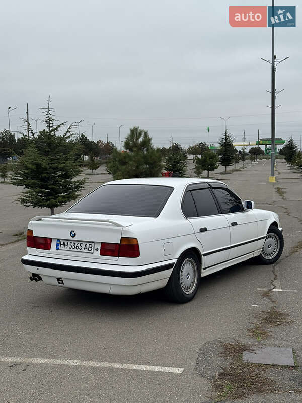 Седан BMW 5 Series 1991 в Одесі