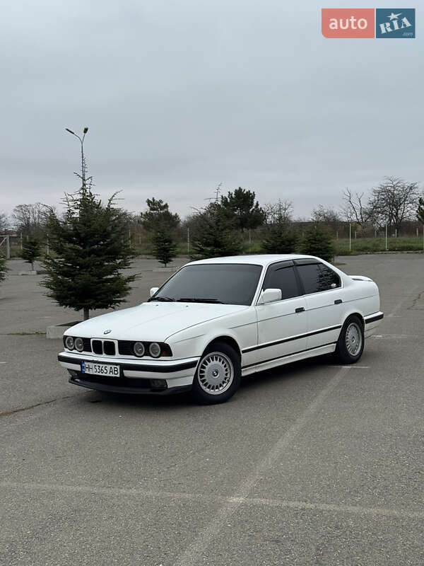 Седан BMW 5 Series 1991 в Одесі