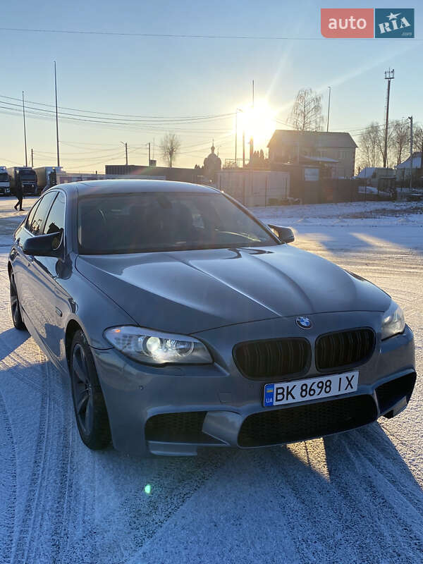 BMW 5 Series 2010 BMW 5 Series 2010