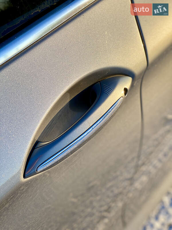 Седан BMW 5 Series 2010 в Кореці фото 12 Седан BMW 5 Series 2010 в Кореці