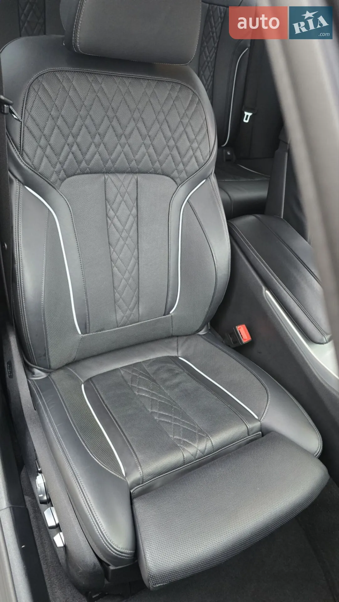 2019 BMW 5er - мініатюра 18